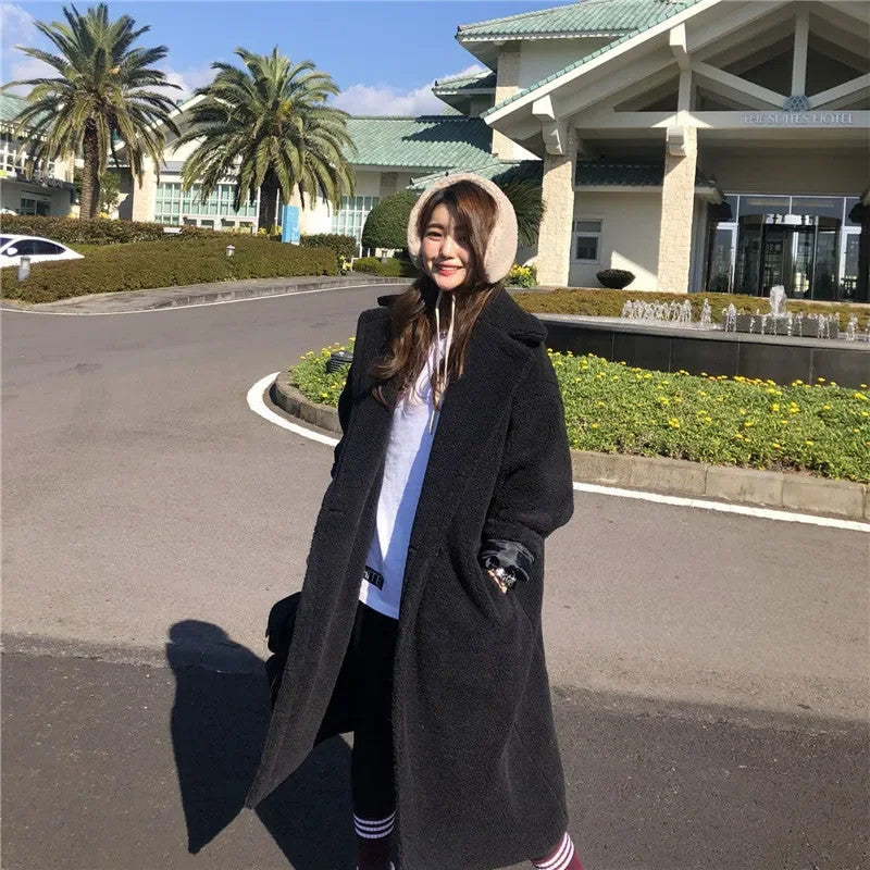 Women's Lamb Fur Coat Warm Autumn Winter Outerwear Jacket