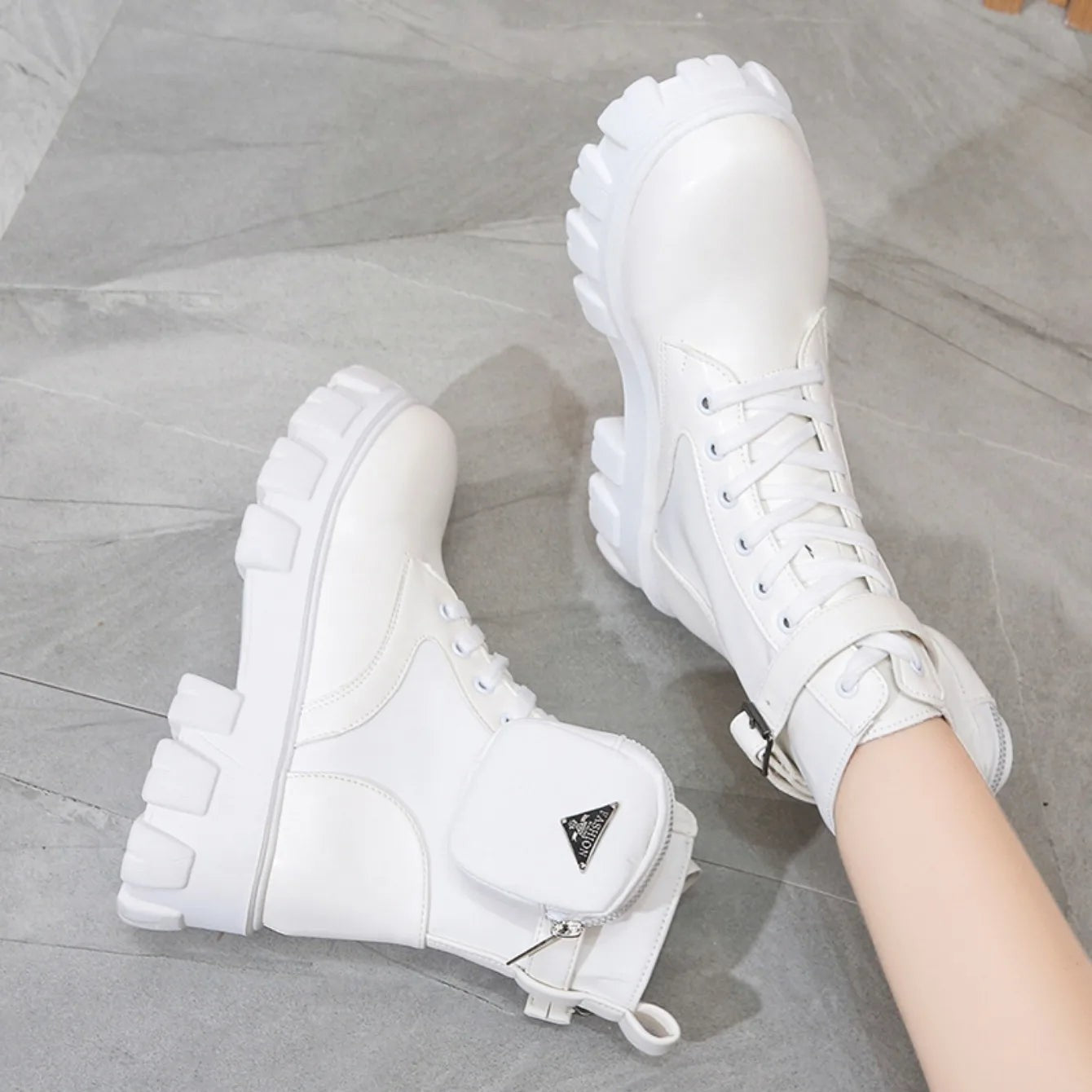 Women Motorcycle Leather Classic Punk Boots
