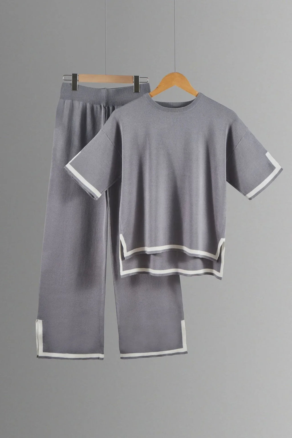 Two-piece Summer New Knitted Elegant Trousers Suit Short-sleeved Pullover Wide-leg Pants Casual Home Two-piece Women's Set