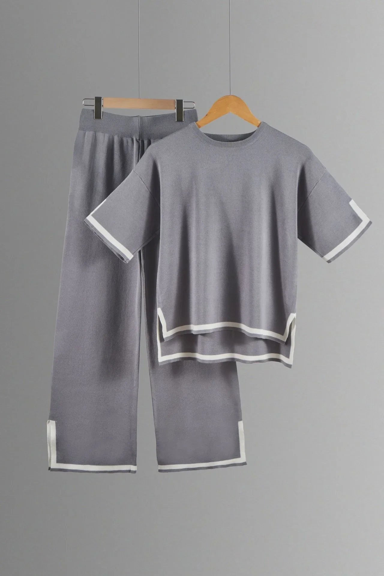 Two-piece Summer New Knitted Elegant Trousers Suit Short-sleeved Pullover Wide-leg Pants Casual Home Two-piece Women's Set