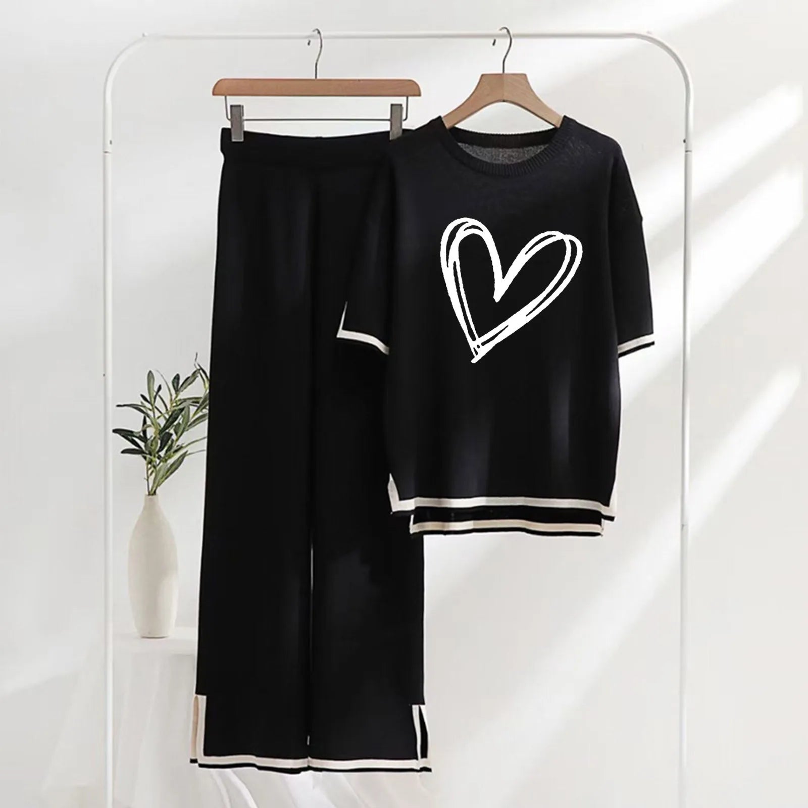 Two-piece Summer New Knitted Elegant Trousers Suit Short-sleeved Pullover Wide-leg Pants Casual Home Two-piece Women's Set