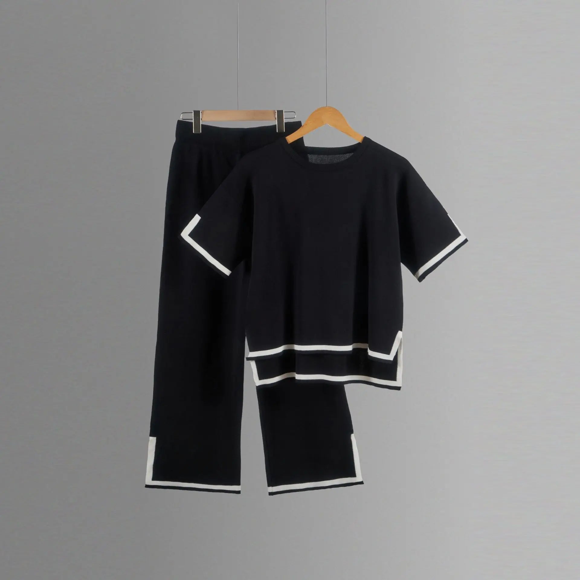 Two-piece Summer New Knitted Elegant Trousers Suit Short-sleeved Pullover Wide-leg Pants Casual Home Two-piece Women's Set